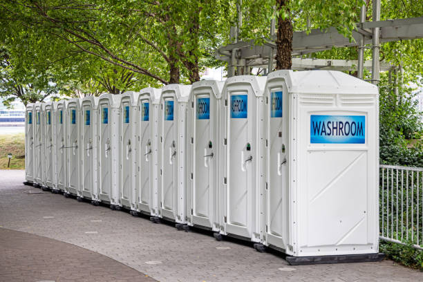 Portable Toilet Options We Offer in Wedgefield, FL